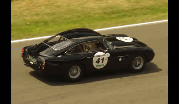 Aston Martin DB4 GT 1960 on track